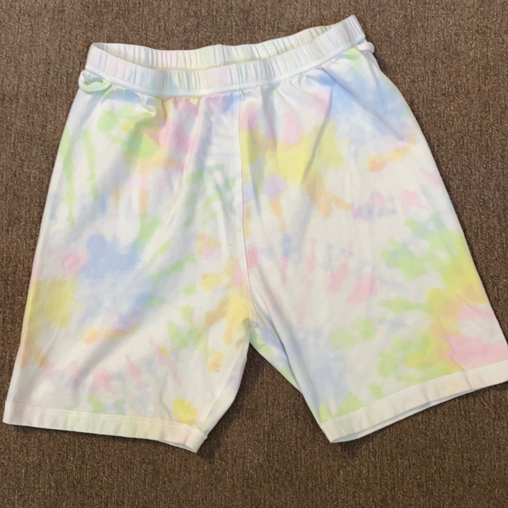 🌻3/$15 Girls 18/20 legging shorts bike shorts white yellow pink blue tie dye